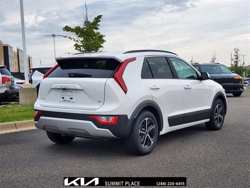 2024 Kia Niro EX