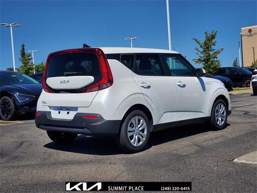 2022 Kia Soul LX