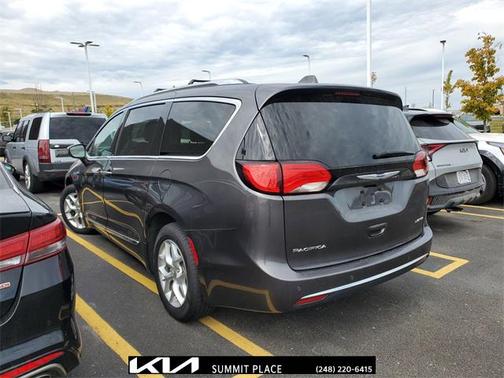 2020 Chrysler Pacifica Limited