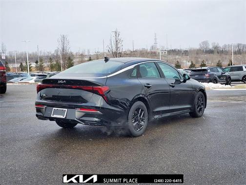 2025 Kia K5 LXS