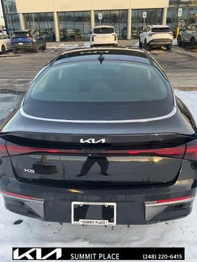 2025 Kia K5 LXS
