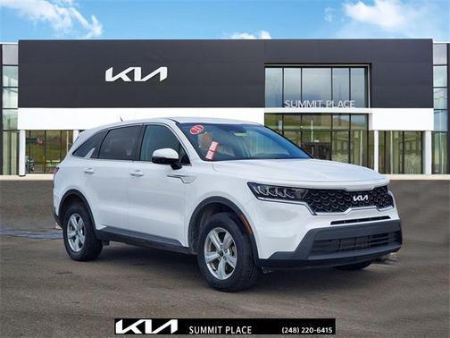 2023 Kia Sorento LX