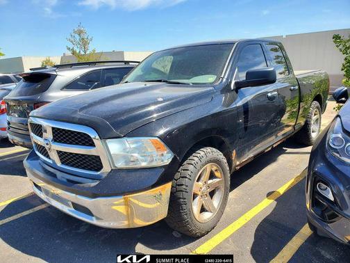 Black Clearcoat 2014 RAM 1500 SLT