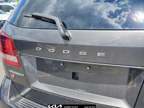 Granite Pearlcoat 2019 Dodge Journey Crossroad
