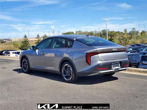 2025 Kia K4 EX