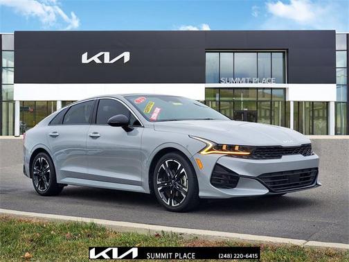 2022 Kia K5 GT-Line