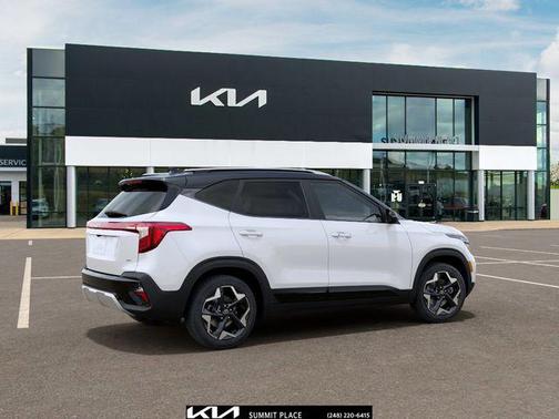 Clear White/Black Roof 2026 Kia Seltos S