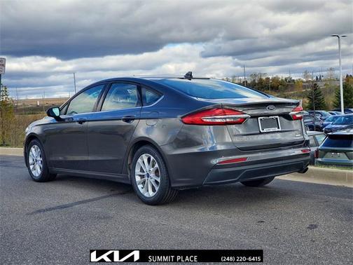 2020 Ford Fusion SE