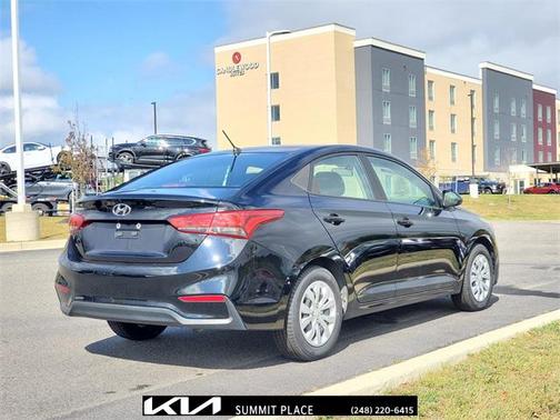 2022 Hyundai Accent SE