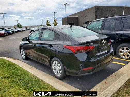 2022 Hyundai Accent SE