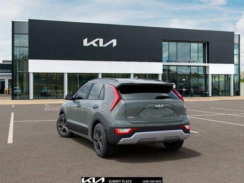 Cityscape Green 2026 Kia Niro EX