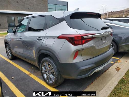 2022 Kia Seltos LX