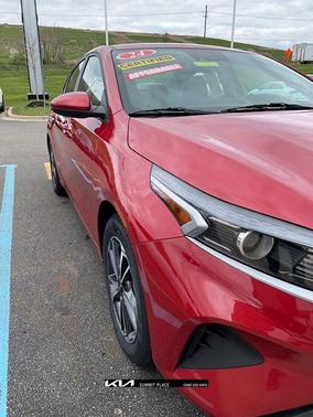 Currant Red 2024 Kia Forte LXS