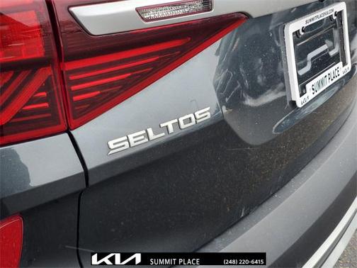 2023 Kia Seltos S