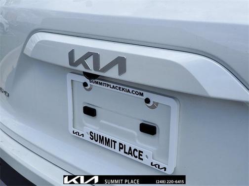 2023 Kia Niro LX