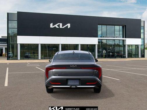 2026 Kia K4 LXS