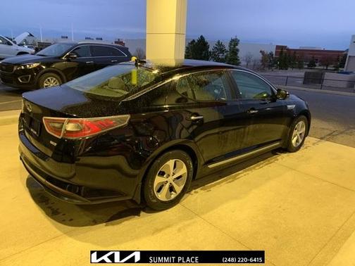 Photo 4 of 4 of 2015 Kia Optima Hybrid EX