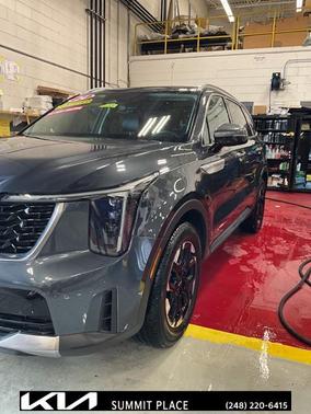 2024 Kia Sorento S