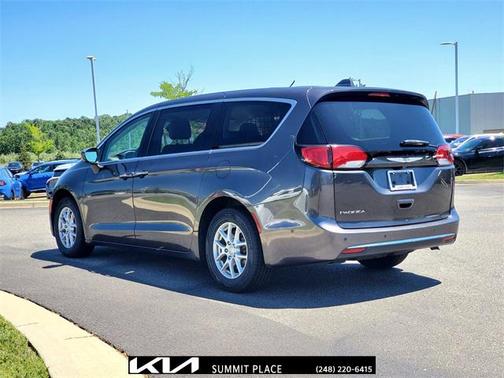 2020 Chrysler Pacifica Touring