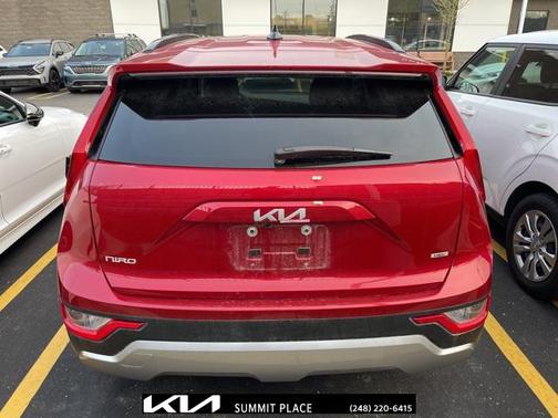 2024 Kia Niro LX