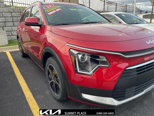 2024 Kia Niro LX