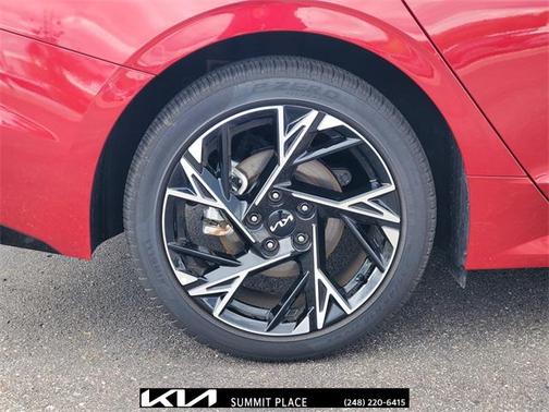 2025 Kia K5 GT-Line