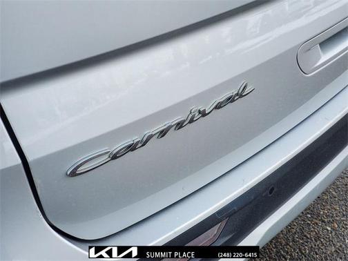 2022 Kia Carnival LXS