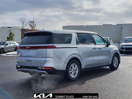 2022 Kia Carnival LXS