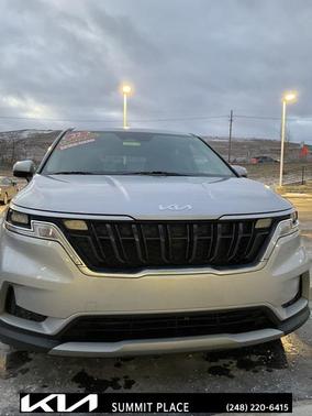 2022 Kia Carnival LXS