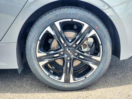 Wolf Gray 2024 Kia K5 GT-Line