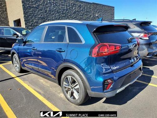 2022 Kia Niro LXS