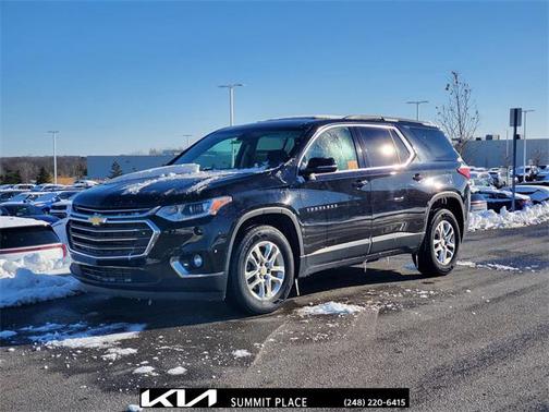 2021 Chevrolet Traverse LT Cloth