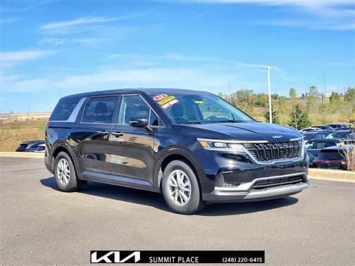2024 Kia Carnival LX