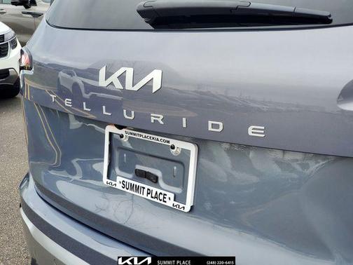Everlasting Silver 2023 Kia Telluride SX Prestige
