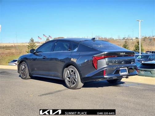 2025 Kia K4 GT-Line