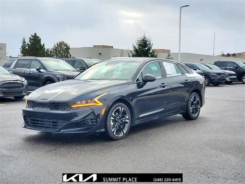 2024 Kia K5 GT-Line