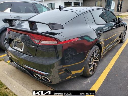 2023 Kia Stinger GT-Line