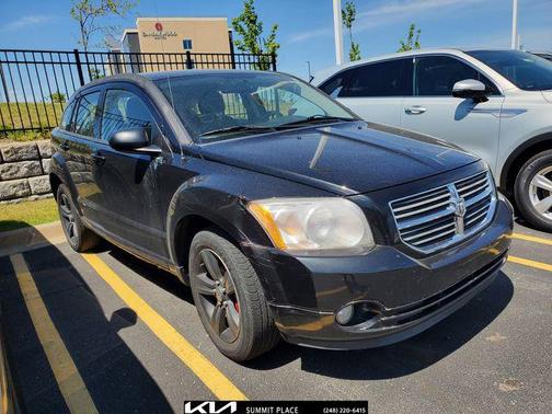Brilliant Black Crystal Pearlcoat 2011 Dodge Caliber Mainstreet