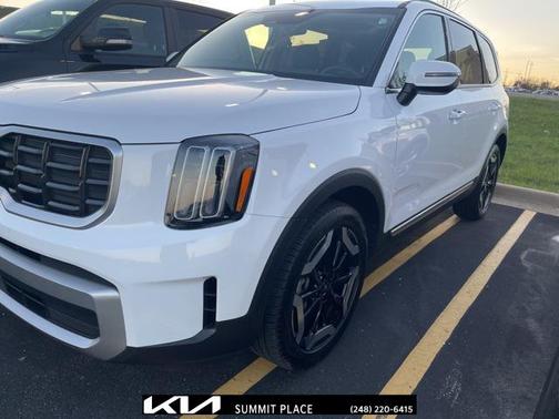 2023 Kia Telluride S