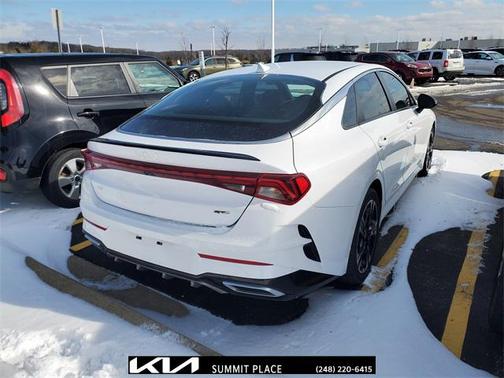 2024 Kia K5 GT-Line