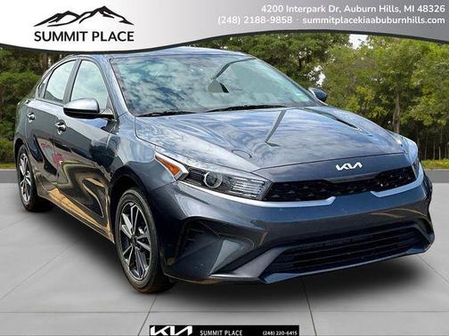 Gravity Gray 2023 Kia Forte LXS