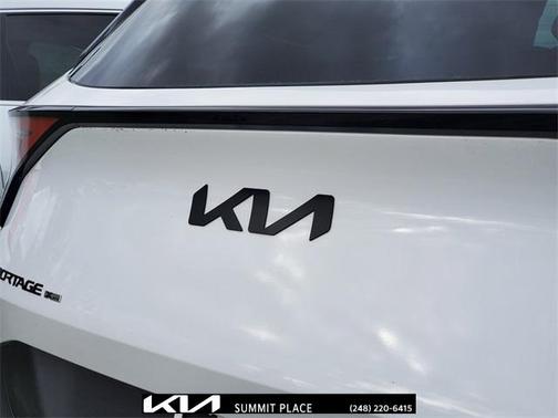 2025 Kia Sportage S