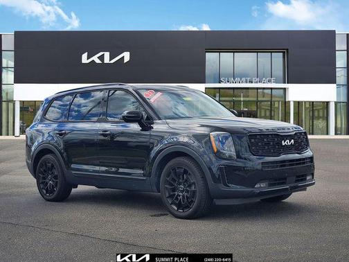 Ebony Black 2022 Kia Telluride SX