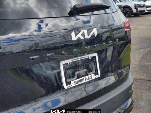 Ebony Black 2022 Kia Telluride SX