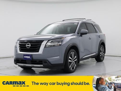 2024 Nissan Pathfinder Platinum