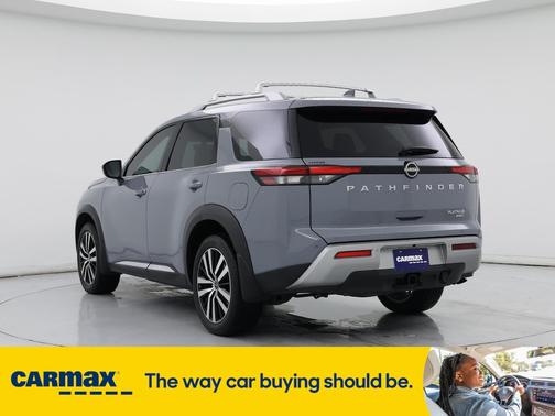 2024 Nissan Pathfinder Platinum