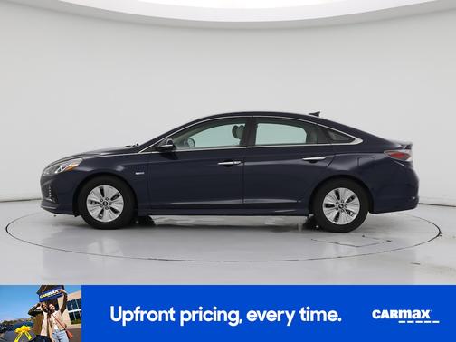2018 Hyundai SONATA Hybrid SE