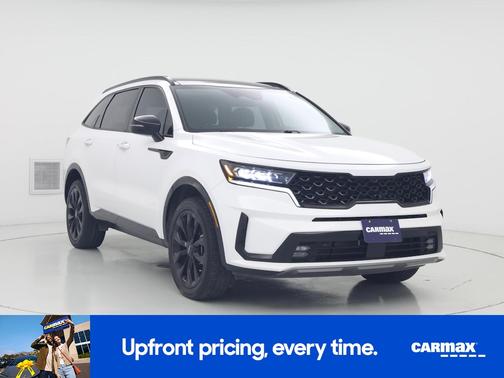 White 2021 Kia Sorento SX