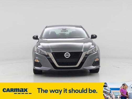 2020 Nissan Altima SR