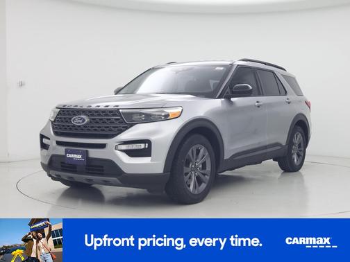Silver 2023 Ford Explorer XLT
